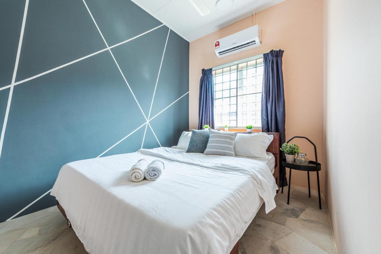 3Br Retreat Homestay Near To Goldcoast, Sepang By Verano Sungai Pelek ภายนอก รูปภาพ
