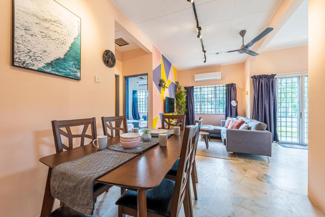 3Br Retreat Homestay Near To Goldcoast, Sepang By Verano Sungai Pelek ภายนอก รูปภาพ